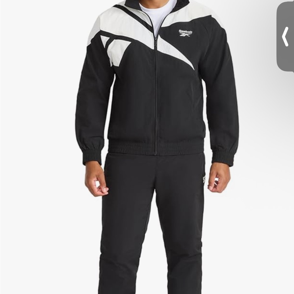 Reebok Men's Black and White SET TRACK Windbreaker